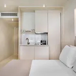 Otel Cocoοns & Fourka