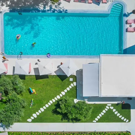 Cocoοns Suites&Villas Fourka Hotel Fourka