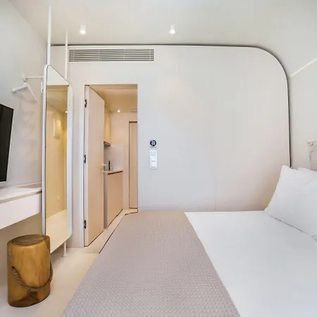 Cocoοns Suites&Villas Fourka *