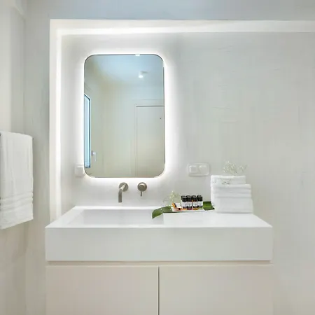 Hotel Cocoοns Luxury & *