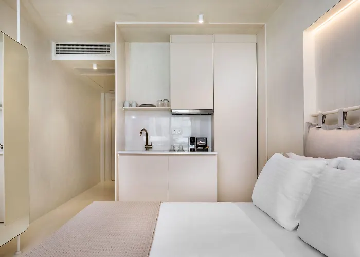 Отель Cocoοns & Фурка