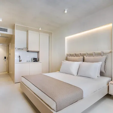 Cocoοns Luxury & Hotel Fourka